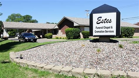 Estes funeral home - Located at 1256 Penn Ave N. Enter off Plymouth Ave N & Oliver Ave N. Once parked use elevators to go to 1st floor. Exit main doors and cross the street to enter into Estes Funeral Chapel. See where we are located. Estes Funeral Chapel - Minneapolis, MN. 